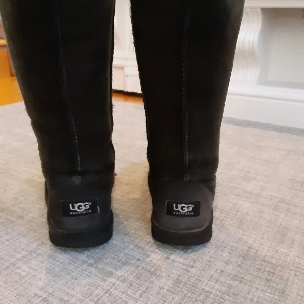 Ugg Women's Classic Tall Boot